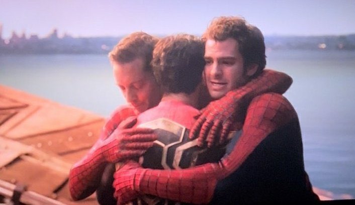 zmalikts's tweet photo. #SpiderManNoWayHome  SPOILERS!
-
-
-
-
-
-
-
-
-
-
-
-
-
-
-
-
e no final não é sobre quem é o melhor homem aranha, é sobre os 3 serem irmãozinhos que se amam e cuidam um do outro. https://t.co/uLLYXK6n67