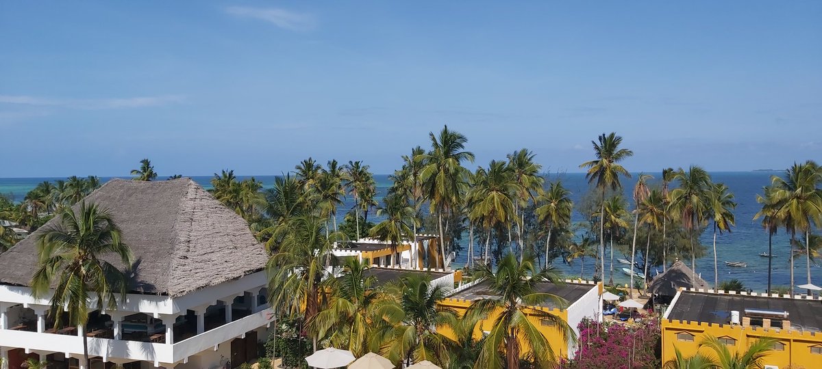 Galoopi's tweet photo. @LilTGems @meta_island Can't wait to get onto my @meta_island . In the mean time I am on my holiday island. https://t.co/ulKt2ZyeR7