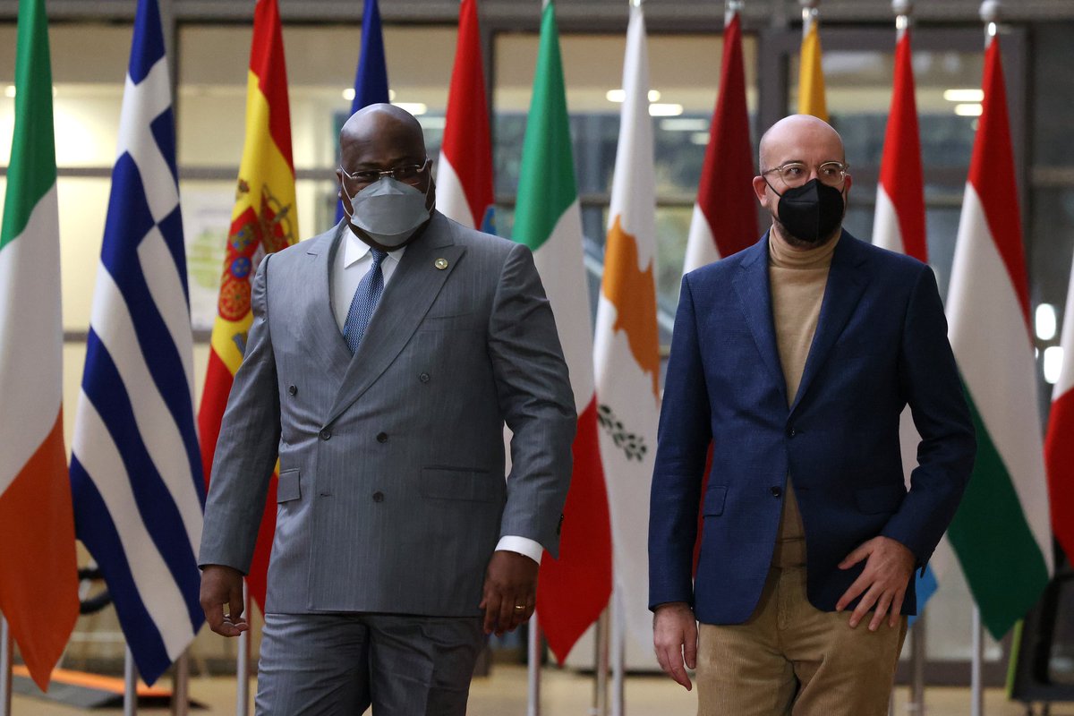 Présidence RDC 🇨🇩 (@presidence_rdc) on Twitter photo #RDC #UE_UA 19.12.2021/#BRUXELLES
Le Président de la République a participé, ce dimanche à Bruxelles en Belgique, à une rencontre de travail de haut niveau UE-UA organisée à l'invitation du Président du Conseil européen, Charles Michel <a href="/CharlesMichel/">Charles Michel</a> #RDC #UE_UA 19.12.2021/#BRUXELLES
Le Président de la République a participé, ce dimanche à Bruxelles en Belgique, à une rencontre de travail de haut niveau UE-UA organisée à l'invitation du Président du Conseil européen, Charles Michel <a href="/CharlesMichel/">Charles Michel</a>