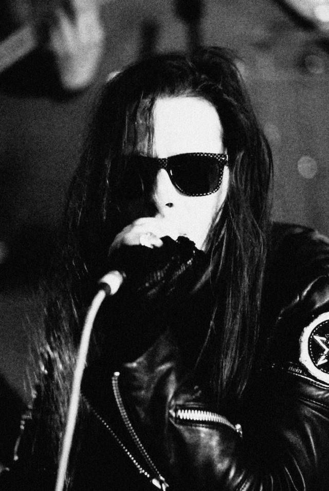 #AndrewEldritch 
#TheSistersOfMercy