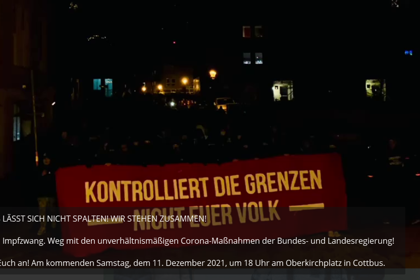 SvenIsHell's tweet photo. Für alle, die glauben, dass es bei den Aufmärschen in #Cottbus in erster Linie um #Corona geht, habe ich da mal zwei Screenshots erstellt.
#cb1112 #cb1812 #noafd #noIB #keinprozent #recherche https://t.co/OPGFYclPMa