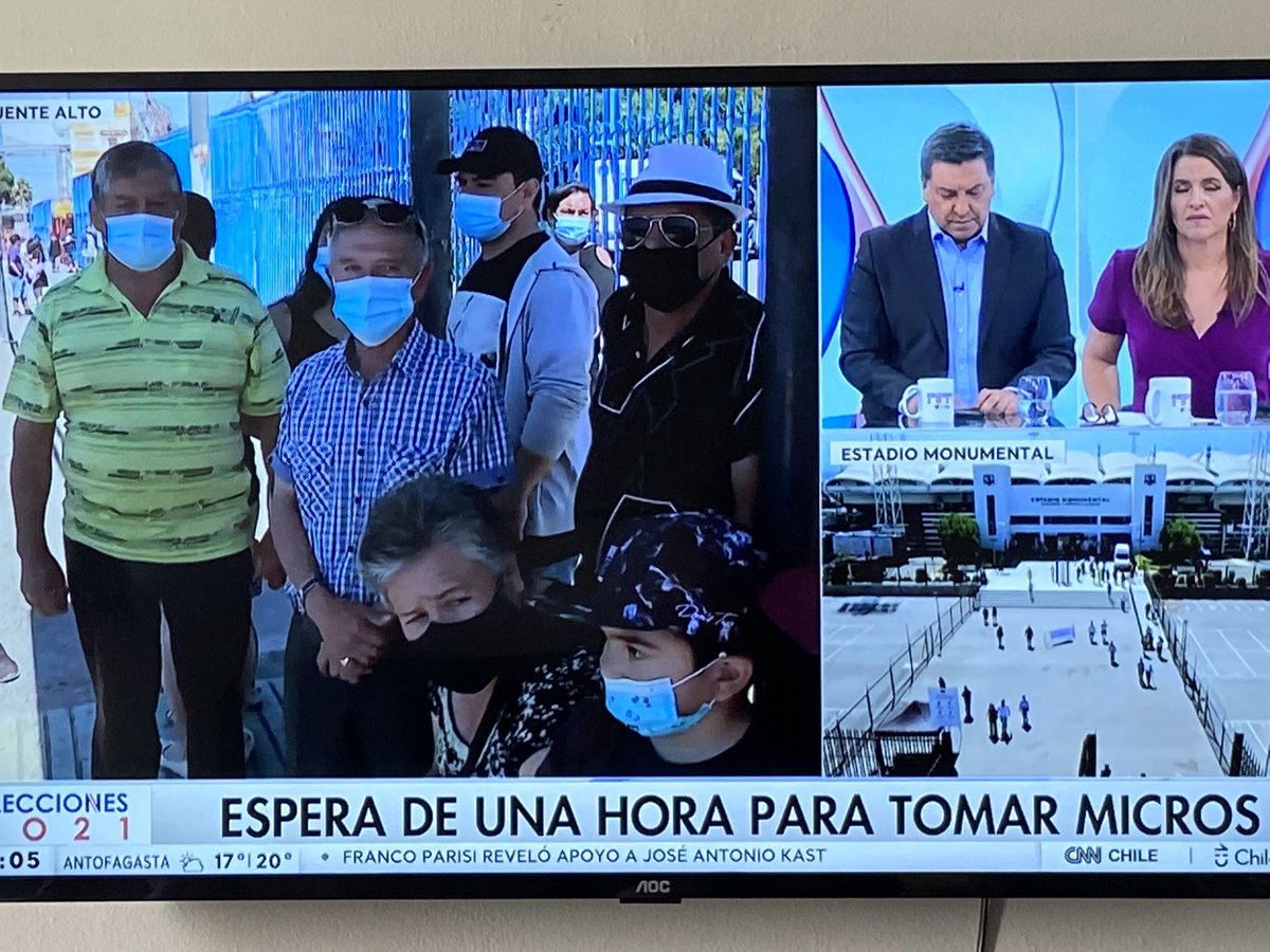 tomasechiburu's tweet photo. Otra vez no hay buses en Puente Alto 😡 https://t.co/rizzsbGMej