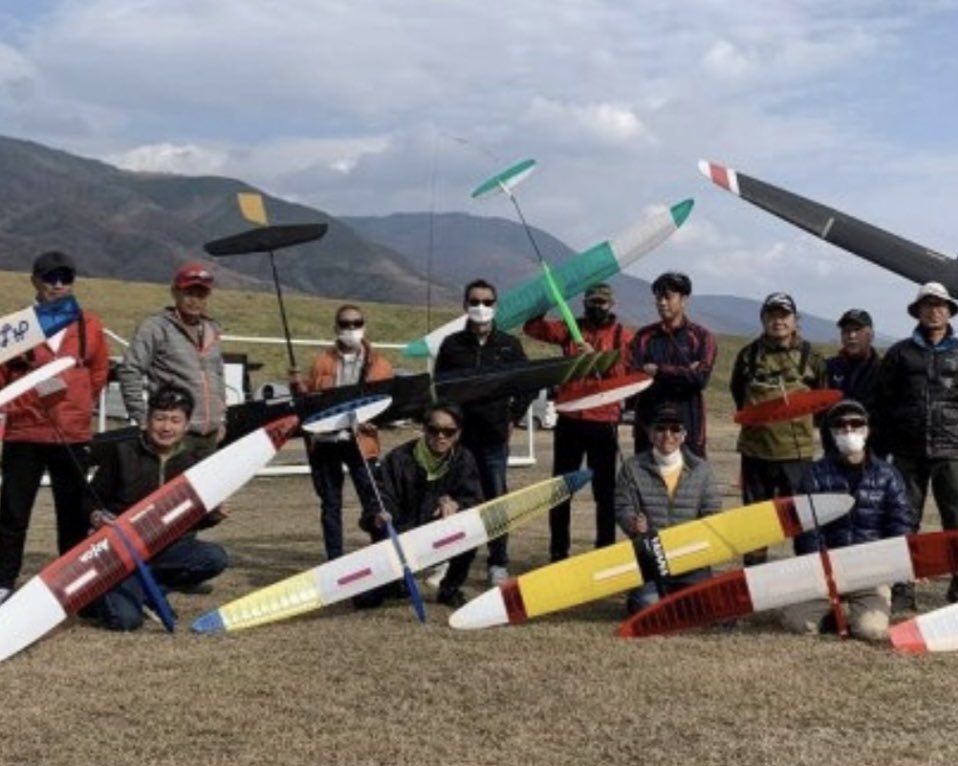GotoGengo's tweet photo. Competition 007
四国サーマル大会にF5JとF3-Resの2種参加。F5Jは5位、Resは8位。F5Jでは空中正面衝突というアクシデントがあるも、1000点を獲得するなど今までにないタフさをみせられました。
#F5J #ExplorerBF #glider #nanmodel #Infinity #F3Res https://t.co/gf3MpCkxbX