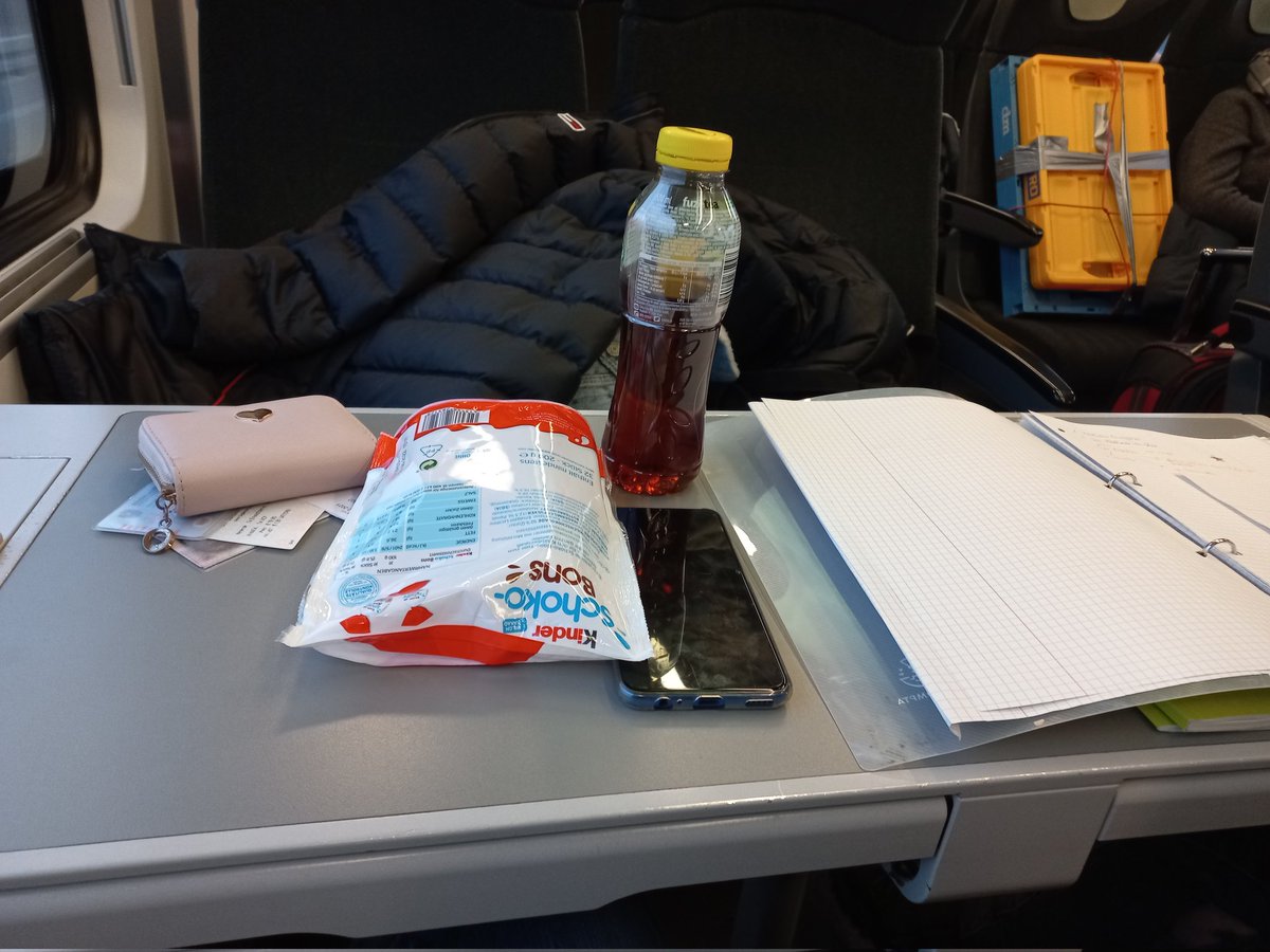 mositsch's tweet image. #lichtermeer wir kommen.