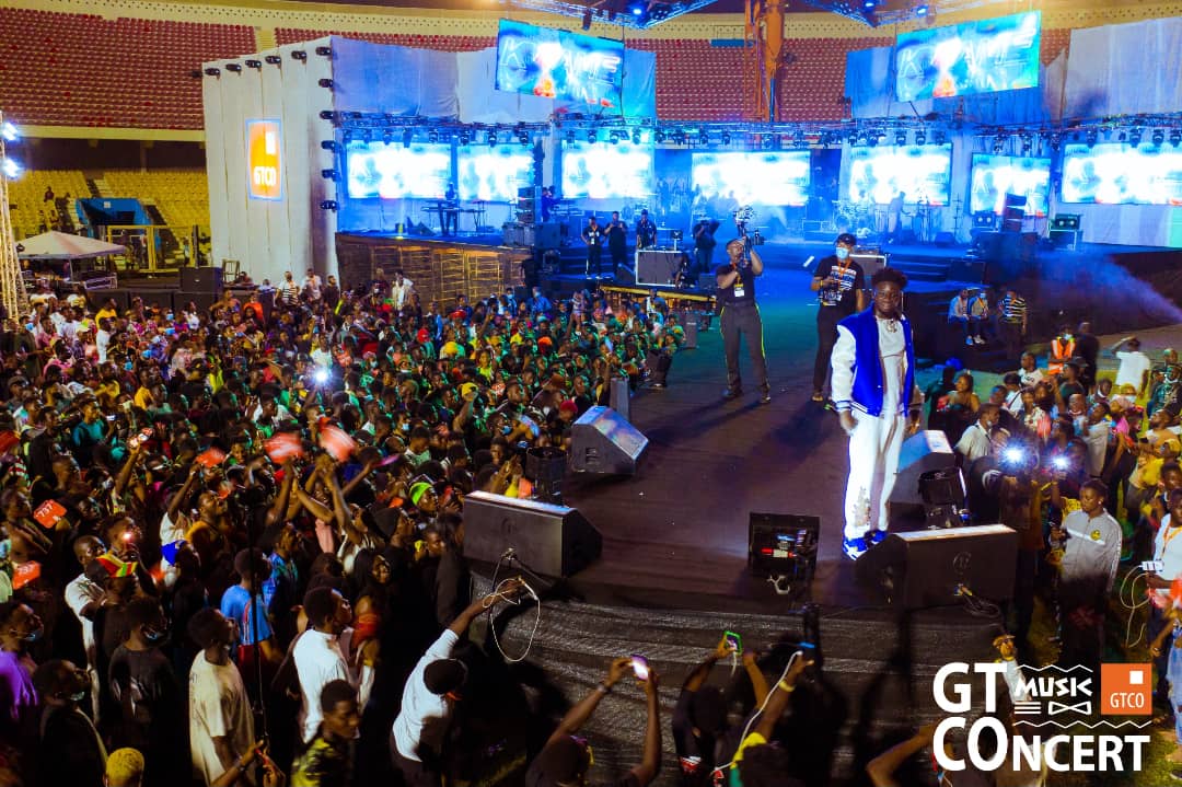 GTBankGhana's tweet photo. AERIAL/STAGE
Scenes from the very high octane #GTCOncert2021 concert.
#DecemberDonCharge
#DZMBA
#DecemberInGhana
#ProudlyAfrican https://t.co/mm2lRIF0Tj