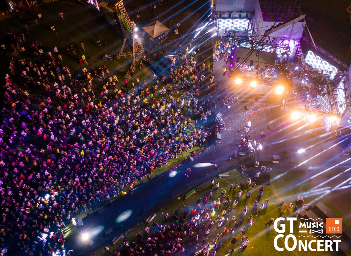 GTBankGhana's tweet photo. AERIAL/STAGE
Scenes from the very high octane #GTCOncert2021 concert.
#DecemberDonCharge
#DZMBA
#DecemberInGhana
#ProudlyAfrican https://t.co/mm2lRIF0Tj