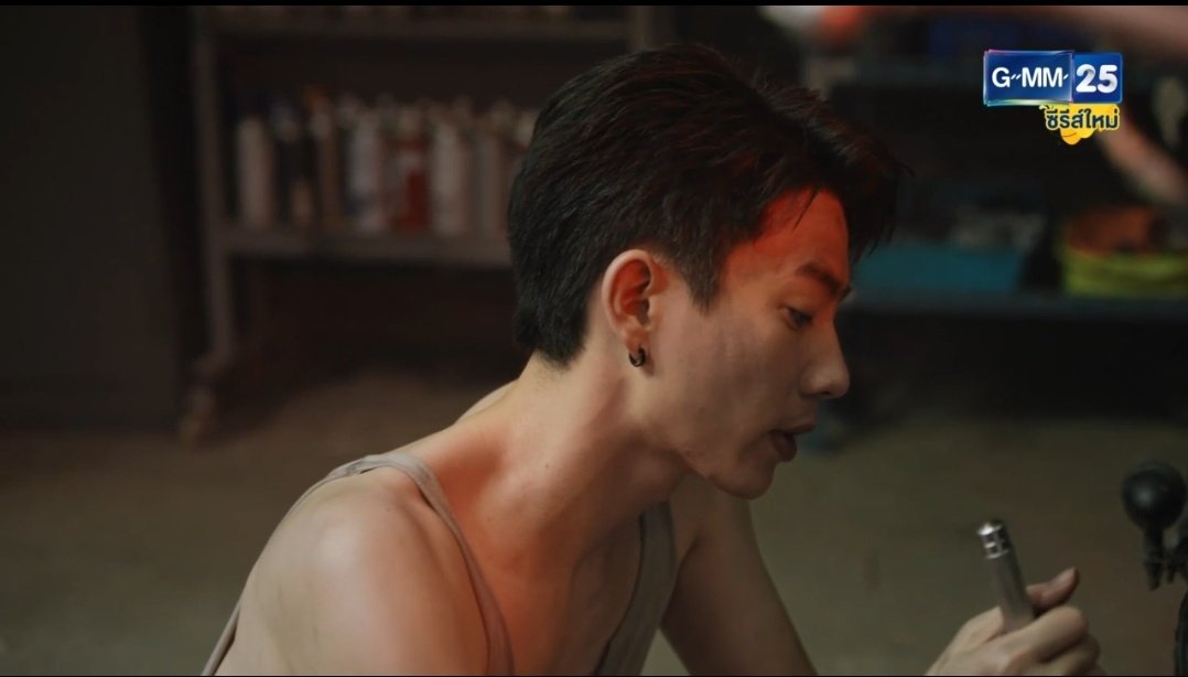 popppbb's tweet image. กรี๊ดดดดพี่ฌอห์ณหล่อมากเท่มากผอมมากๆด้วย😝 พี่ออฟเก่งมาก @off_tumcial
#NotMeSeriesEP2 
#NotMeSeries 
#ออฟกัน #OffGun