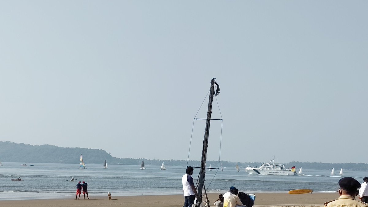 kedar_mandawale's tweet photo. #GoaLiberationDay
#FlyPast #SailParade https://t.co/tYflCXfUP7