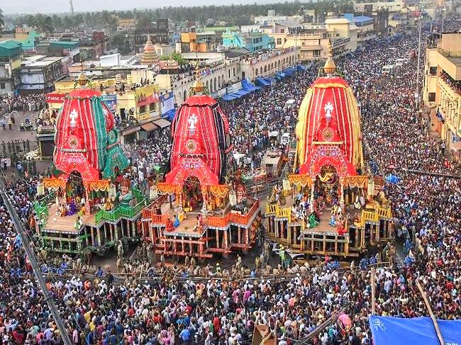 Amar4Odisha's tweet photo. .@UNESCO inscribes Kolkata’s Durga Puja on the list of Intangible Cultural Heritage of Humanity. But why not "Ratha Yatra"? "Lord #Jagannath" has his devotees through out the world, lakhs of devotees attend "#RathaYatra" from different corners of the World.
Isn’t it amazing? https://t.co/I7JQcMt33u