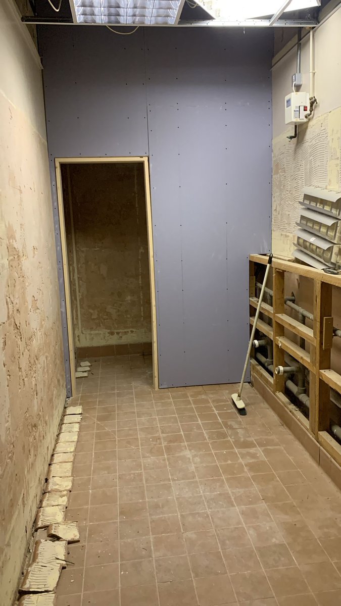 EcomFTTP's tweet image. Looks a right mess at the moment but our new offices at @CreslowPark are coming along nicely all ready for a raft of new staff members in 2022.