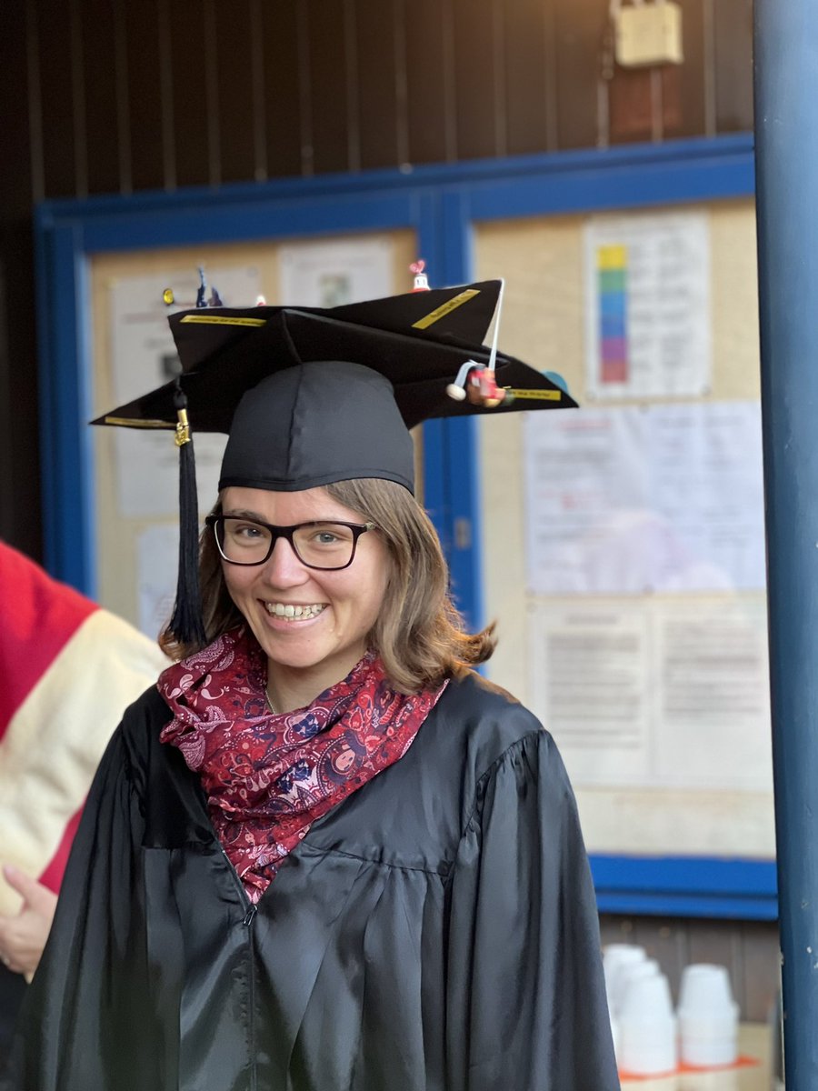 jannika_john's tweet photo. Finally finished ✔️🎓 A big thank you to all those who supported me along my PhD journey. First and foremost my wonderful supervisor @AnsgarThiel and all my current an past colleagues at the institute of sports science in Tübingen #PhDone #sportscience #talentresearch https://t.co/6so7rC2COo