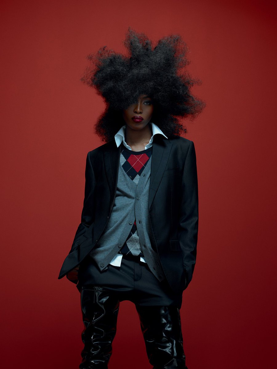 worlds_moda's tweet image. #editorialsWM (2/3)

#VOGUEBRAZIL,
May 2016.
By #GuiPaganini

⬇️More in the next post⬇️
#NaomiCampbell