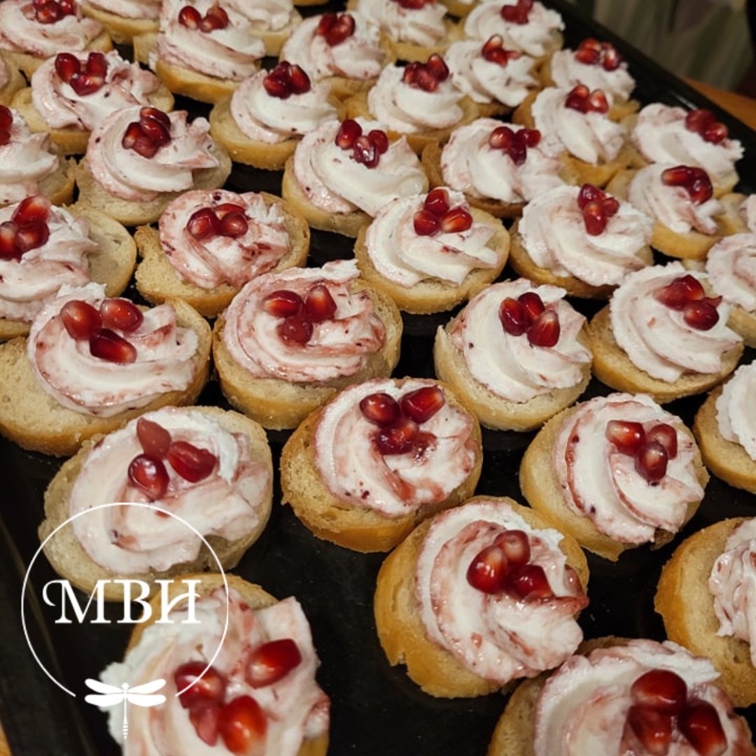 Mere Brook House tweet media