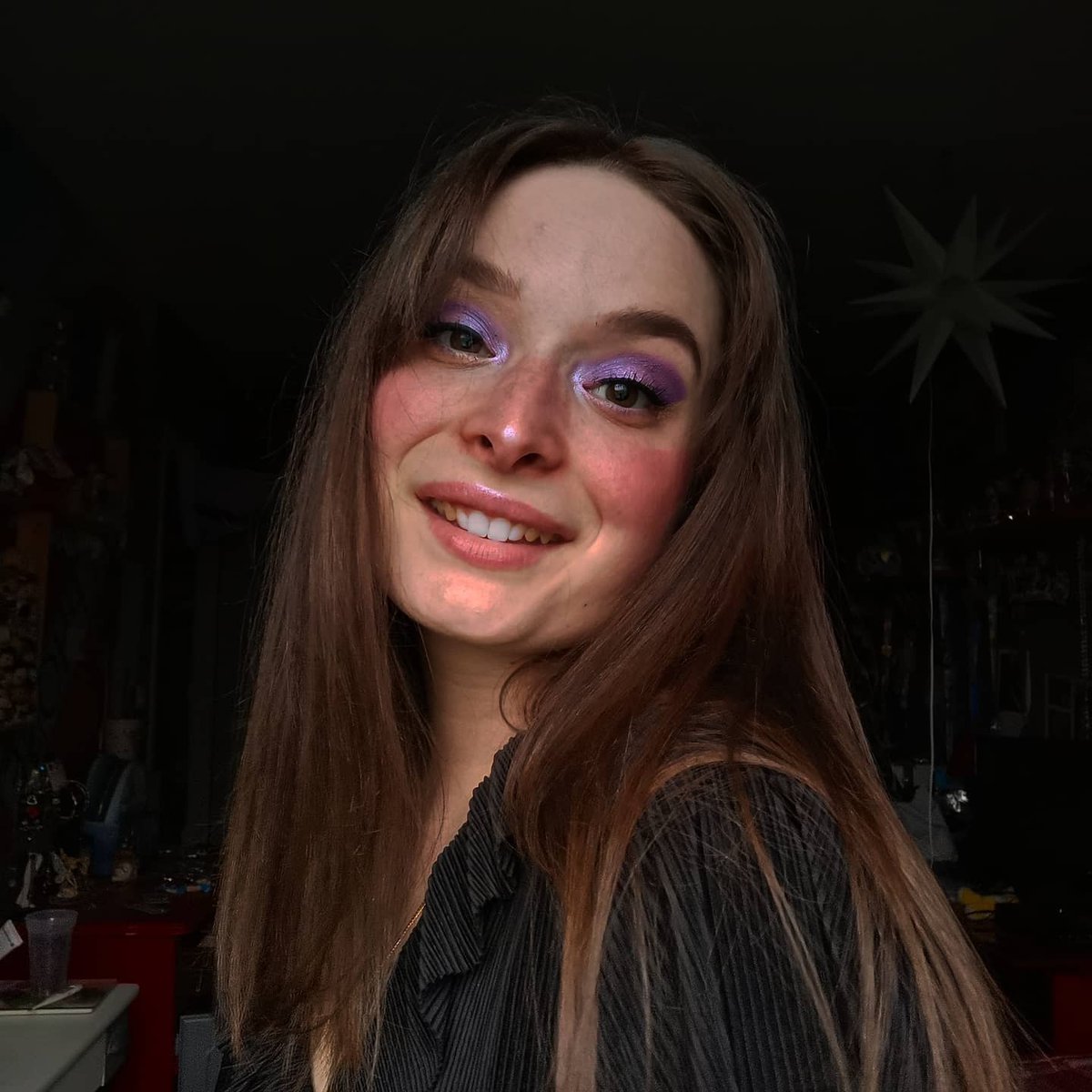 solenebllr's tweet photo. Petit makeup d'hier. Violet comme ma petite @ohmstick https://t.co/CWT5MSTAV5