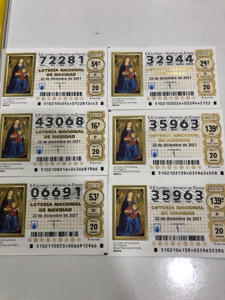 Estos son los Décimos de la Lotería de Navidad que juega la Peña. Hay numeros del <a href="/atmanchareal/">Atlético Mancha Real</a>, de Peñas madridistas de Roquetas, Sant Cugat, Villalbilla y nuestro número de todos los años.