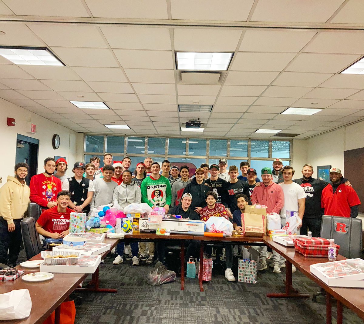 Rutgers Newark Baseball tweet media