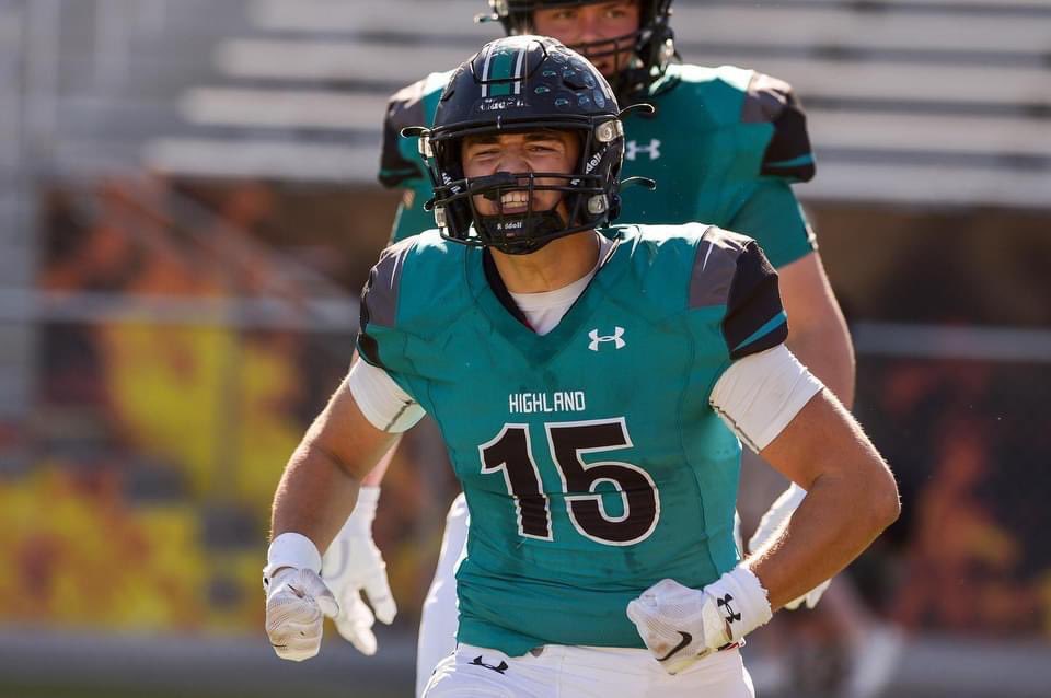 JyePatton's tweet photo. One final game for the @athletics_hawks @JacePatton4 on ESPNU at 8:30pm tonight vs Florida state champs.  #gohawks https://t.co/NV77PFfOgH
