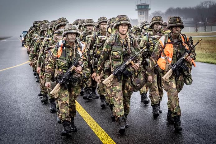belg322's tweet photo. Toch elke keer weer trots als je de enorme veelzijdigheid ziet aan #Support taken die vanaf @VlbWoensdrecht worden uitgevoerd! #RoadToASC https://t.co/iwLXiHox6F
