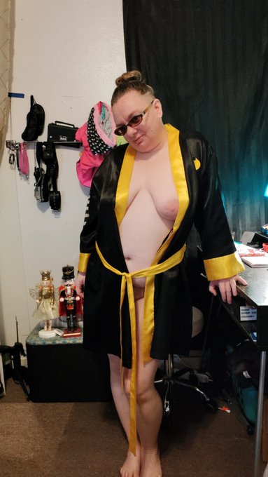 Running a little late today https://t.co/a7beNPnt1y