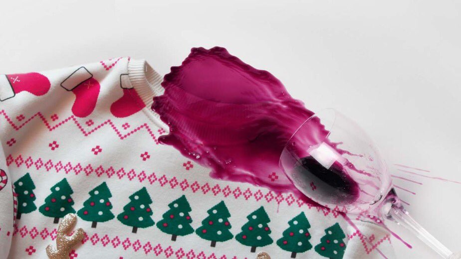 Don’t call the sweater ugly. It’s just stained. #LGLaundry <a href="/LGUS/">LG Electronics</a> #NationalUglySweaterDay #LGUS #LGFam <a href="/lgjoeytorres/">LGJoeyTorres</a> <a href="/lgmichaelstokes/">#LGmichaelstokes</a>