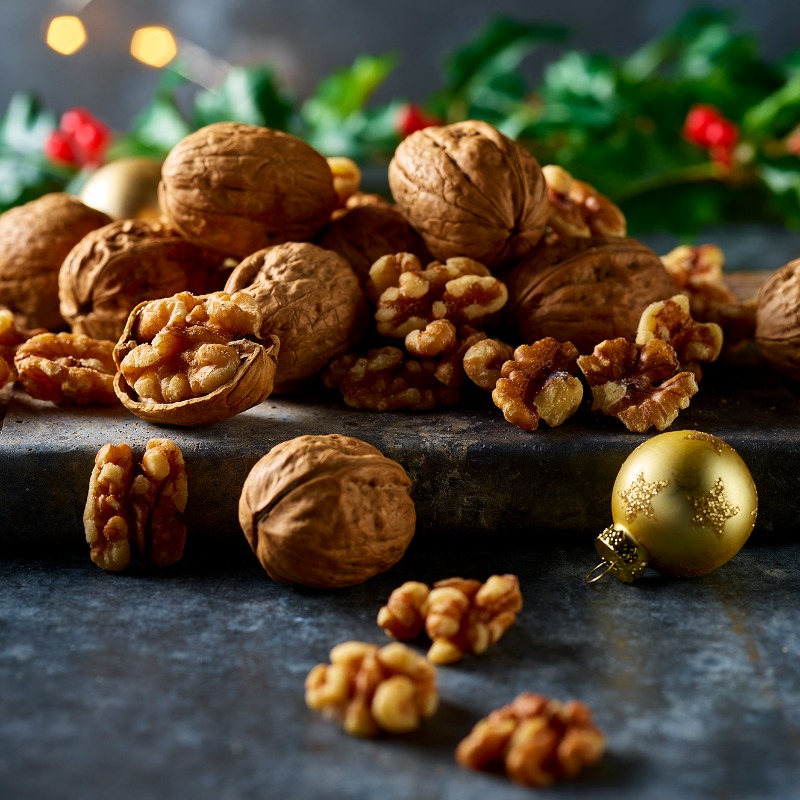 Each handful of #CaliforniaWalnuts is a nutrient powerhouse.

Protein ✔️
Fibre ✔️
Omega-3 ✔️