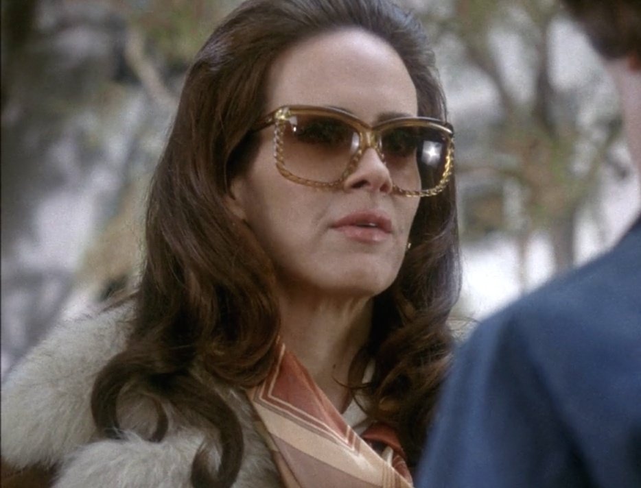 Anyway happy birthday sarah paulson 