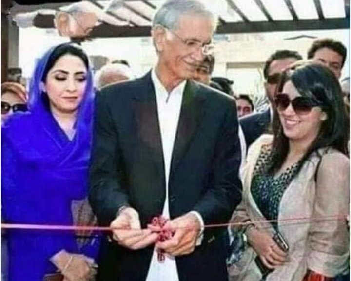 عشق تیر ہے کمان سے نہ نکل جائے 
صحت نازک ہے کہیں جان نہ نکل جائے😂