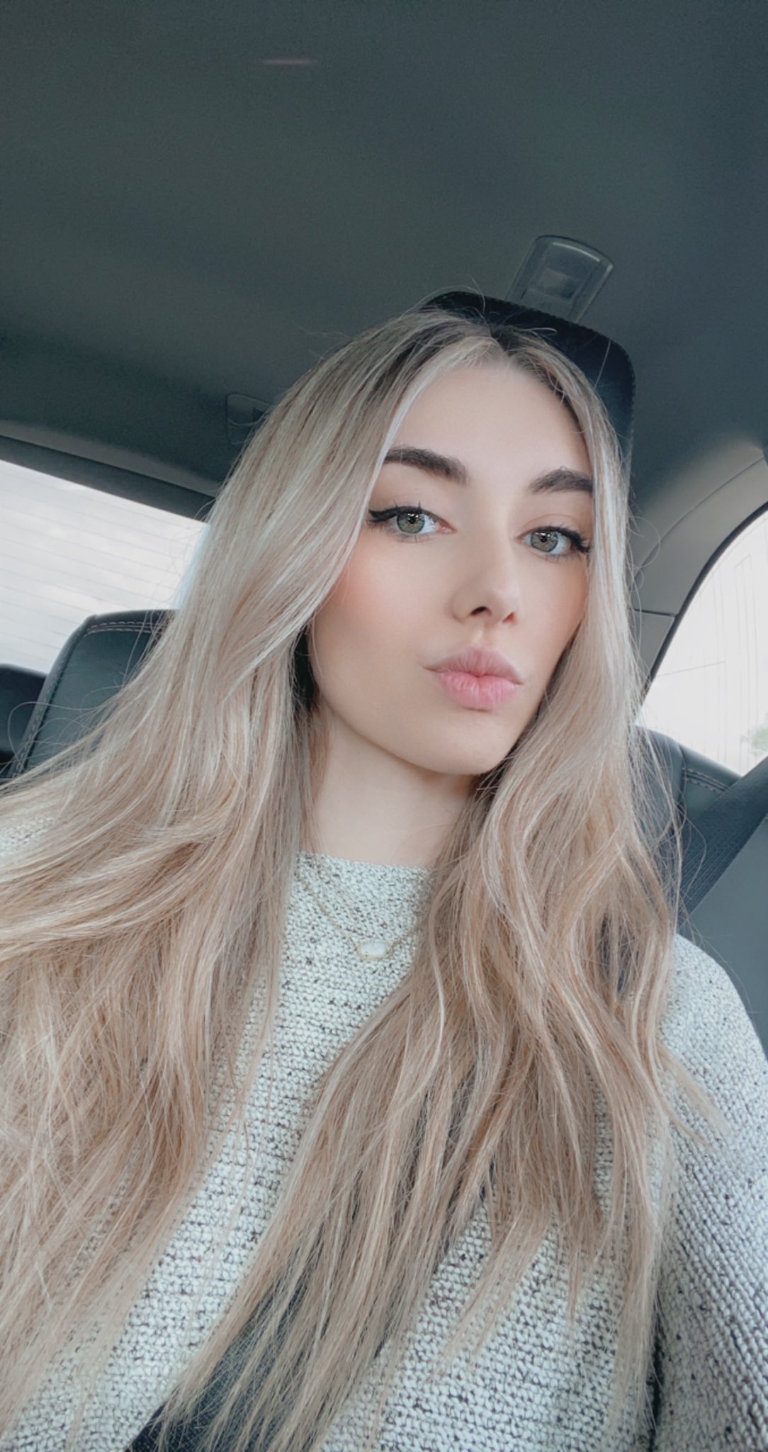 Sommerset 🧡 on Twitter: Im in me mums car, vroom vroom t.co 