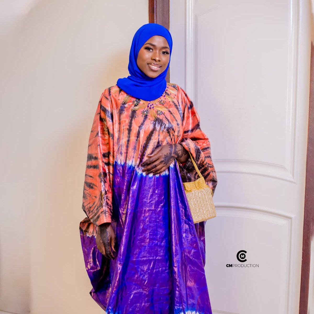 An outfit that connects you to your deepest feeling of joy unveils your truest self and enhances your comfort. 

And we summed it up with very awesome shots.

Jummah Mubarak!