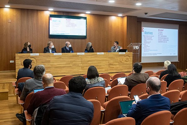 Conoce toda la actualidad y la agenda semanal de los centros del <a href="/CSIC/">CSIC</a> en la Comunitat Valenciana en nuestro boletín #SemanaCSIC:
➡️ delegacion.comunitatvalenciana.csic.es/wp-content/upl…