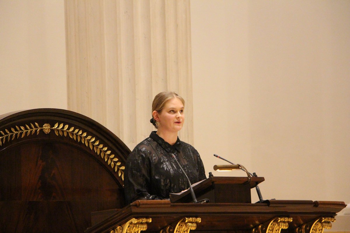 Faculty of Law, HelsinkiUni (@helsinkilaw) on Twitter photo <a href="/helsinkiuni/">University of Helsinki</a> <a href="/helsinkialumni/">Helsinki Alumni</a> Saara Palo <a href="/Pykalary/">Pykälä ry</a> tervehdyksessään:
Viimeiset kaksi vuotta ovat olleet poikkeuksellisia. Vaikka suuria juhlia on hankala järjestää, muistakaa kuitenkin juhlistaa tällaista suurta saavutusta. Sen olette ehdottomasti ansainneet! <a href="/helsinkiuni/">University of Helsinki</a> <a href="/helsinkialumni/">Helsinki Alumni</a> Saara Palo <a href="/Pykalary/">Pykälä ry</a> tervehdyksessään:
Viimeiset kaksi vuotta ovat olleet poikkeuksellisia. Vaikka suuria juhlia on hankala järjestää, muistakaa kuitenkin juhlistaa tällaista suurta saavutusta. Sen olette ehdottomasti ansainneet!