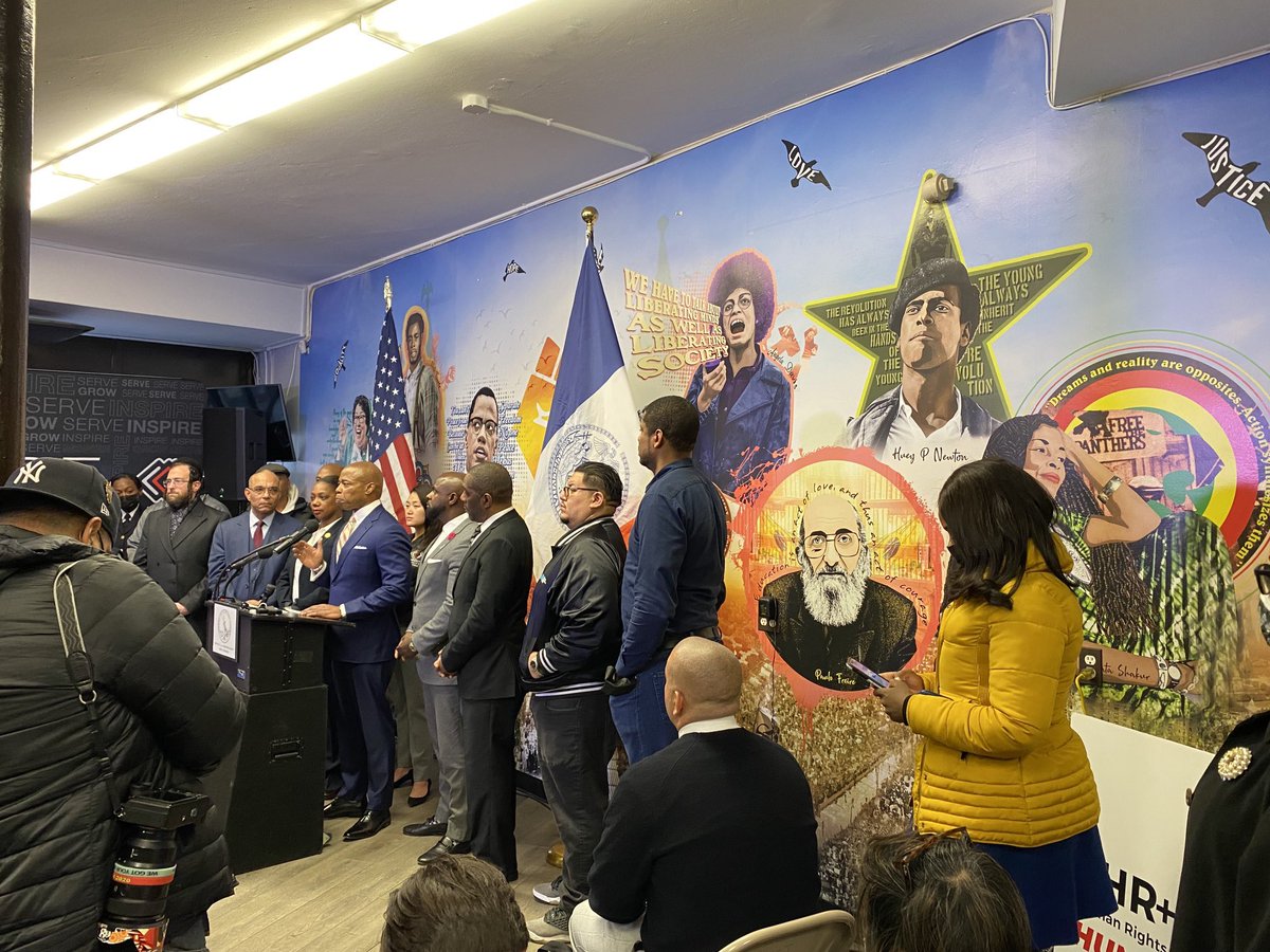 TommyMorisson's tweet photo. @BrianCraigShow Eric Adams’ new NYPD commissioner is being appointed in front of a mural featuring Malcolm X, Nat Turner, Angela Davis, Huey Newton and Assata Shakur. Wow 🤩 bring back @RudyGiuliani lol #MAGA #Trump https://t.co/IO0XBxbS8D