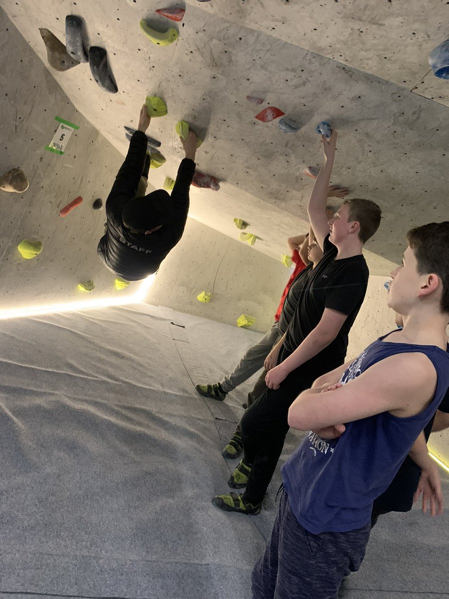 BramptonDetACF's tweet photo. Last night was our last night of 2021 and we spent it having a fun evening @EdenRockClimbin brilliant night and enjoyed by all.

@ArmyCadetsUK @CumbriaACF @LANCS_REGT @NorthWestRFCA @ctt_nw #adventure #fun #friendship #teamwork #action #newhights https://t.co/NTLnvXU80z