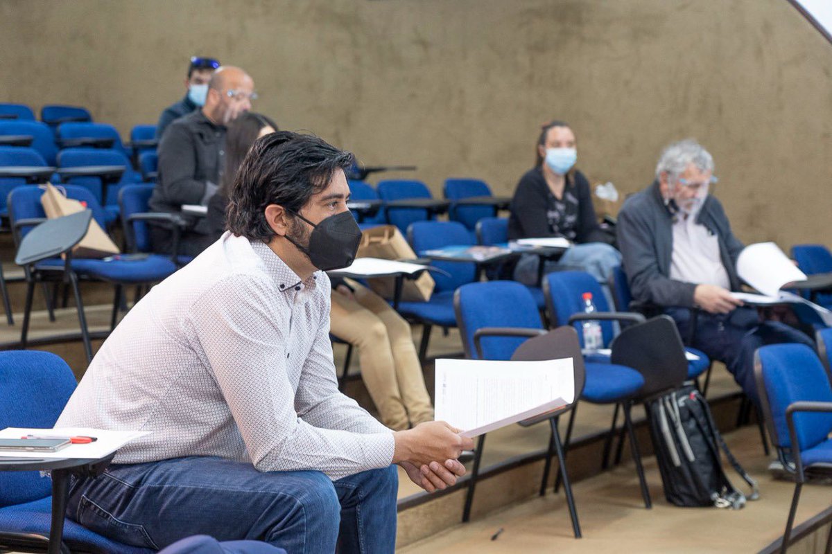 El método BIM ofrece un trabajo simultáneo, integrado y coordinado, a través de diversas plataformas y softwares que permiten la comunicación inmediata y continua. #REDBIM #Antofagasta 🏗️🏢🌎