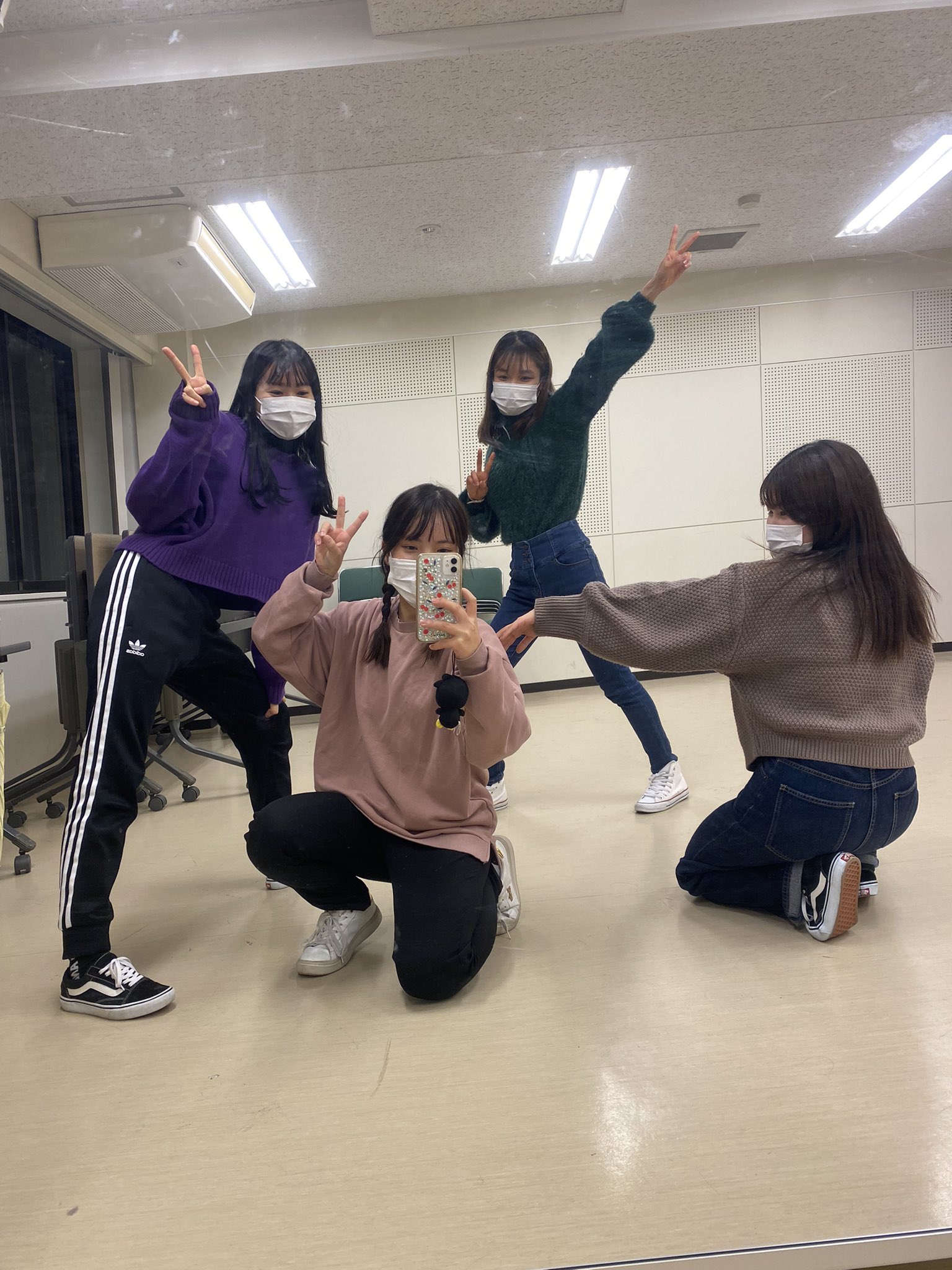 京都女子大学 チアダンスサークルfluffys フラッフィーズ Fluffys Kwu Twitter