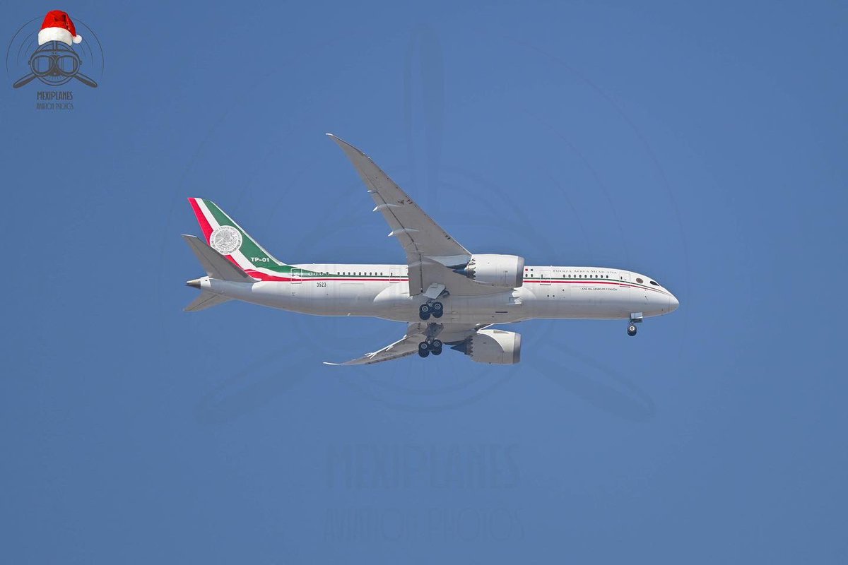mexiplanes's tweet photo. El día de ayer, el que alguna vez fue el #avionpresidencial, realizó un vuelo de mantenimiento, sobrevoló #Guadalajara y #PuertoVallarta, para después dar media vuelta y regresar a la #cdmx.
Toda la historia del #TP01 en hilo 👇🏻#XCMEX https://t.co/pflfTFiMkf