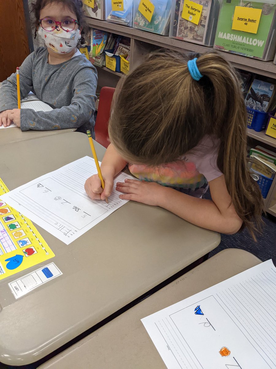 A little game of "I Spy" with the <a href="/JeffersonLabs/">Jefferson Labradors</a>  in J10 to practice writing sentences that list items using commas! What do YOU spy with YOUR little eye??