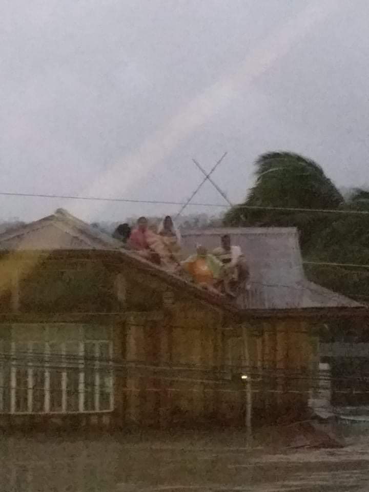 RonaletASS's tweet photo. BANGON Pilipinas!The typhoon ODETTE brings us a traumatic night before Christmas.I understand how painful this is😭especially for those who have been affected by the storm.We're going to rebuild! We will survive!Cheer up Pilipinas!💪❤CTTO:photo not mine
@manilacrypto1 @AxieElon https://t.co/QzhqfQUA40