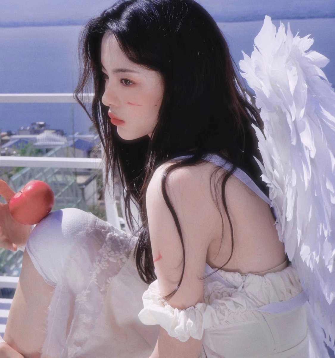 dramapotatoe's tweet photo. #YangChaoyue shares new snaps https://t.co/MuJMP4d2MO