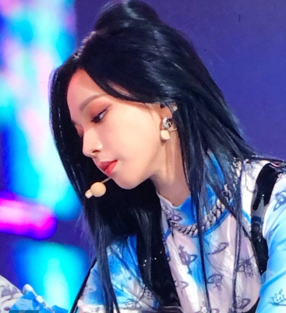 َ (@karinal00ks) on Twitter photo 