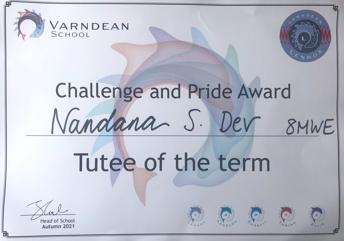 biji_sd's tweet image. What a lovely Christmas gift! @VarndeanSchool 
Thank you all staffs @VarndeanSchool for your continued love and support!
Wishing all the staffs @VarndeanSchool a Merry Christmas and a Prosperous New Year! Happy holidays.
