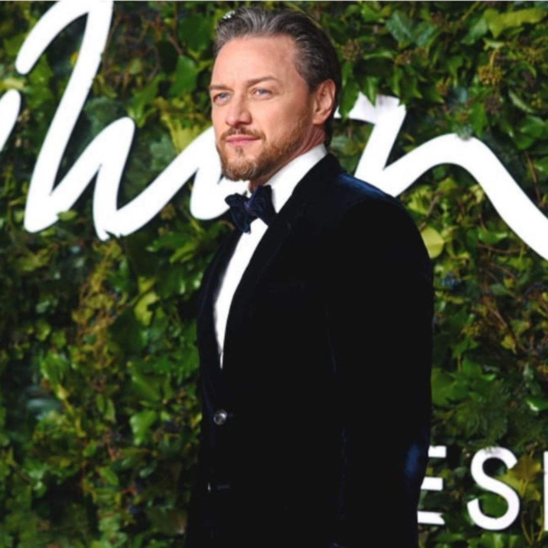 TheatreHD's tweet photo. Видим новые фото Джеймса Макэвоя — делимся ими с вами! В костюме от Джорджо Армани на красной дорожке British Fashion Awards — чем не следующий Джеймс Бонд;)❤️
📸  Gareth Cattermole/BFC Getty Images https://t.co/qpUTkhF8YU