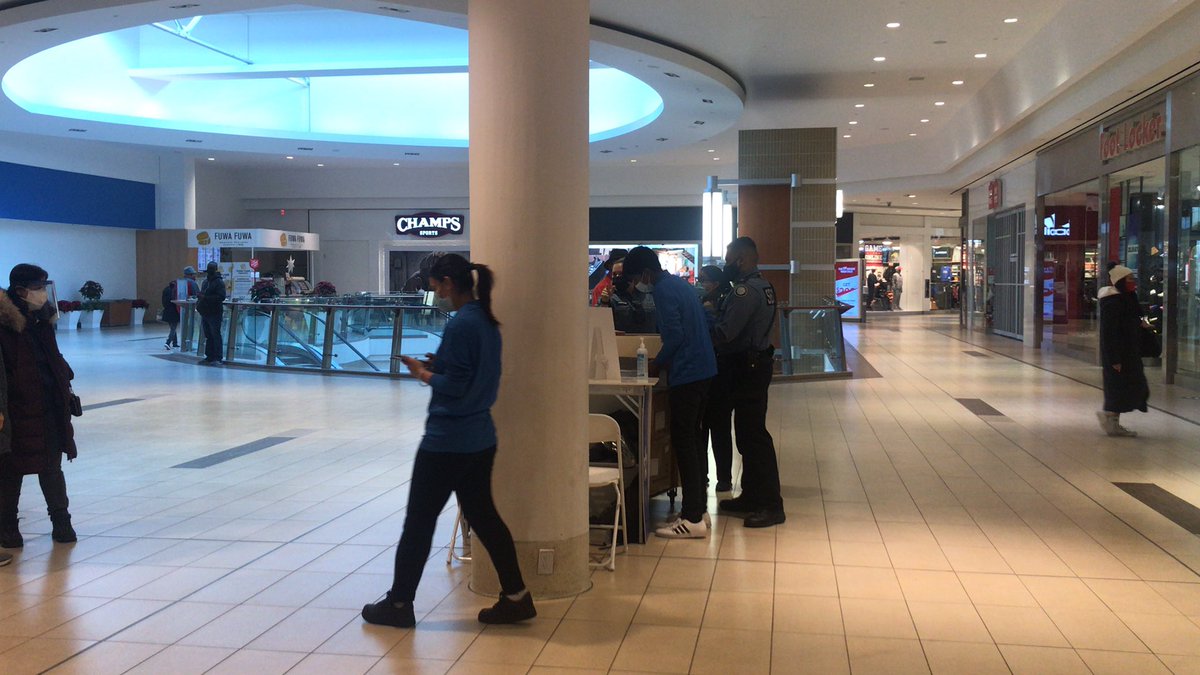 joshguerette's tweet photo. @C19TestFinders Looks like they may be starting early at 9:30 at STC. https://t.co/VxfpzfiRjM