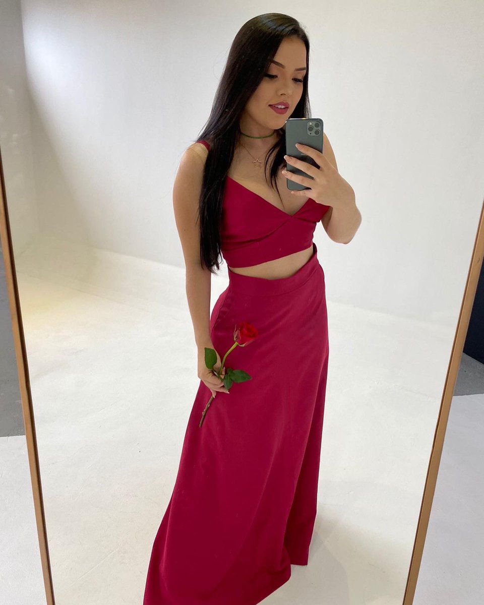 MariaClaudyya's tweet photo. 🌹❤️ https://t.co/OYbJzM5z0m