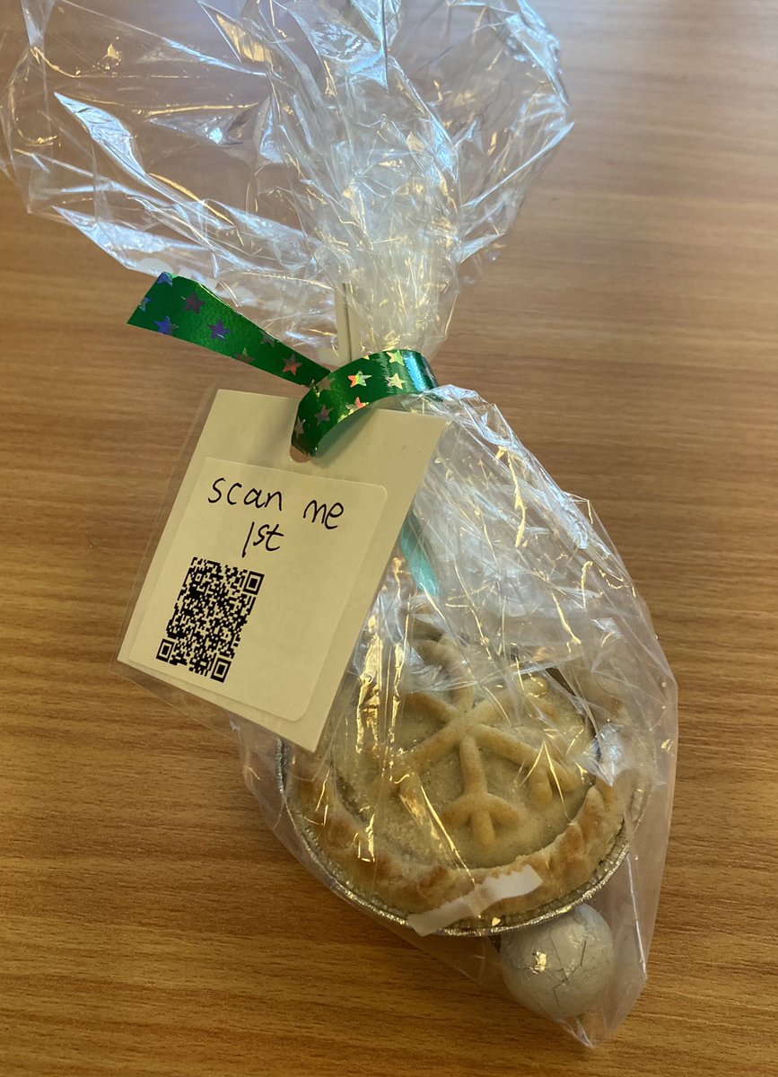 Our ELC @dedridgeps couldn’t have the parents in to join us for a mince pie and sing along today, but they could send it home with a link to enjoy the singing on Sway. #MerryChristmas