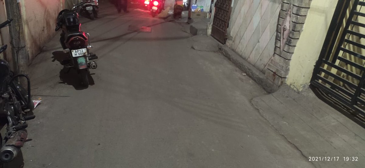 Deeswm9's tweet photo. @Rohit_KS_KB @GHMCOnline @CommissionrGHMC @KTRoffice @TOIIndiaNews @TelanganaToday Complaint attended and got rectified https://t.co/I7tFULka0R