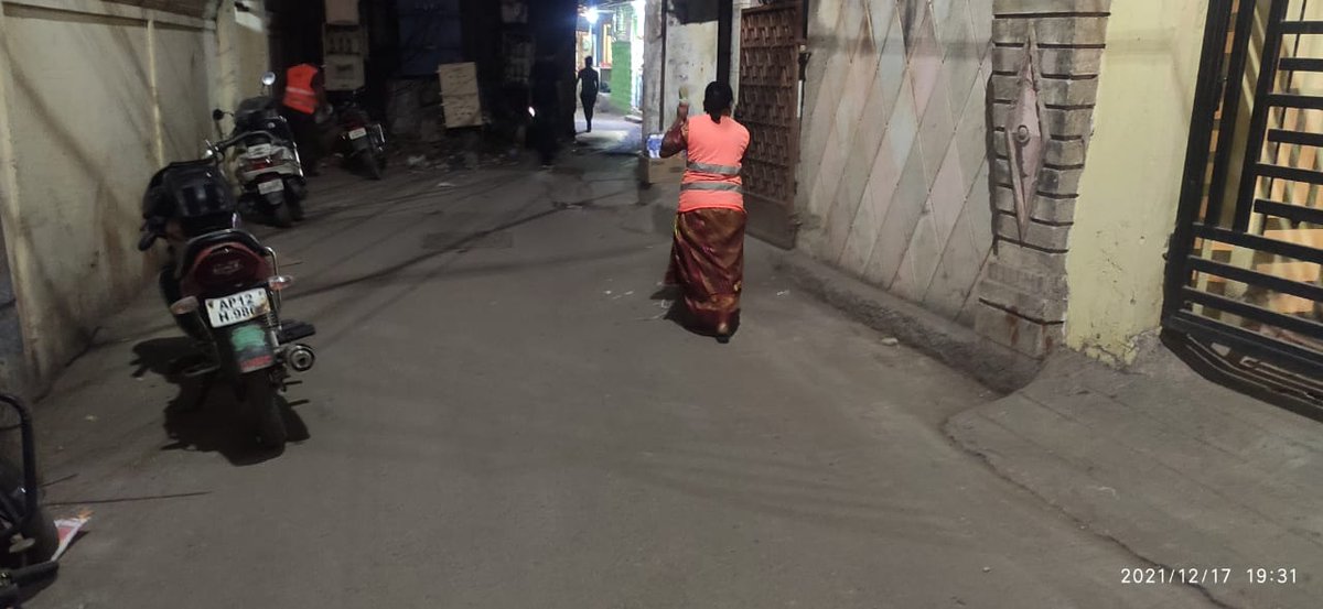 Deeswm9's tweet photo. @Rohit_KS_KB @GHMCOnline @CommissionrGHMC @KTRoffice @TOIIndiaNews @TelanganaToday Complaint attended and got rectified https://t.co/I7tFULka0R