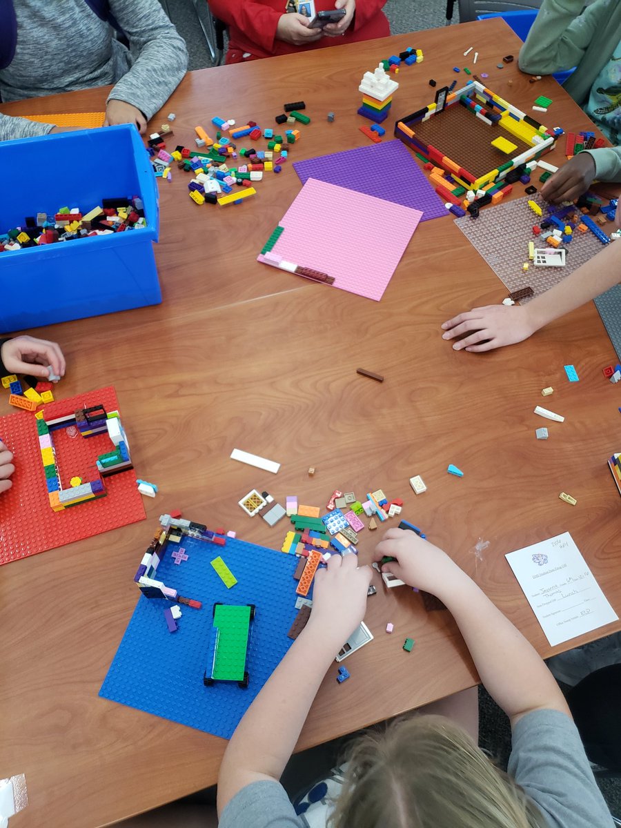 Sara Kelly tweet media