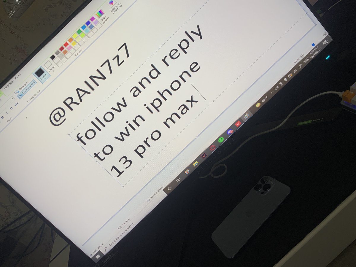 AbrarOwaiz's tweet image. Giving away a brandnew iphone 13 pro max just for my beloved followers to participate :-

Follow @rain7z7 
Comment under this post
Like &amp;amp; RT this post