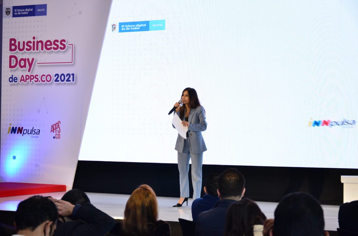 Ministerio_TIC's tweet photo. La ejecutiva de @InnpulsaCol, @Linamayito, da la bienvenida a los emprendedores en el marco de la apertura del #BussinesDay2021 de @AppsCo. 
Conéctate 👉 https://t.co/JFgLzI944O https://t.co/SEyfxYVmwa